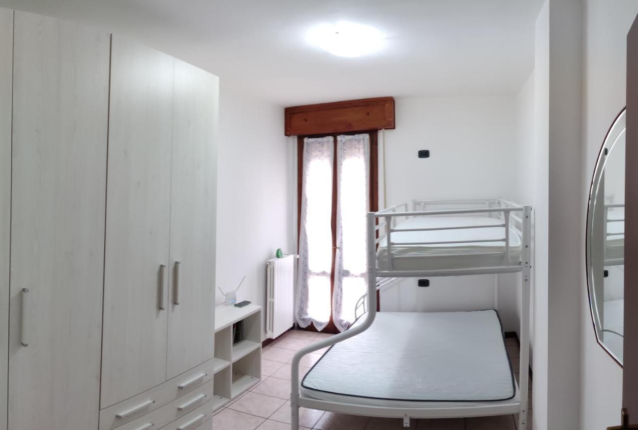 La Casa Ciarlasca Lacchiarella Exteriér fotografie