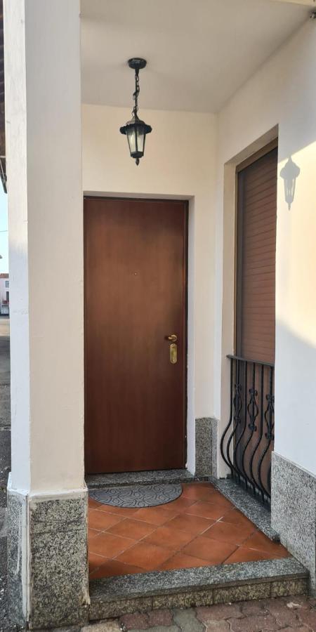 La Casa Ciarlasca Lacchiarella Exteriér fotografie